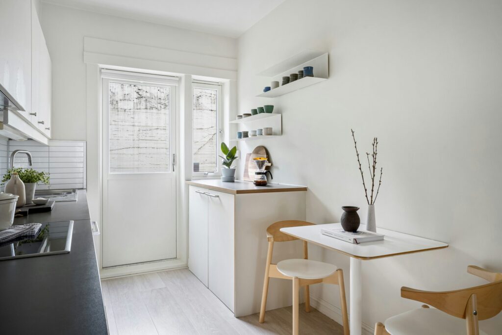 Compact Dining Table